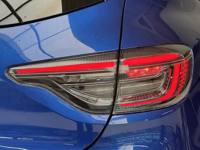 Renault Clio 1.0 TCe 90 GPF techno 2023 Benzine 27