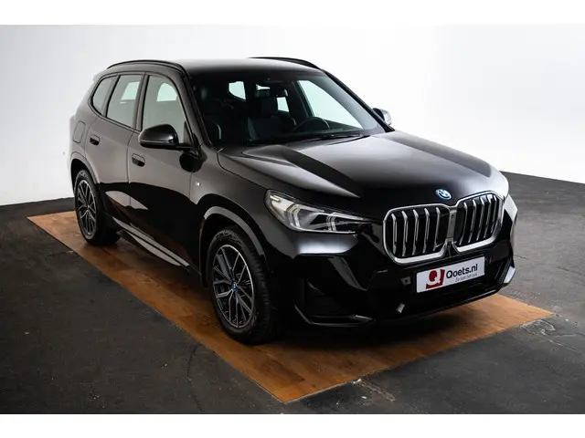 BMW X1 xDrive30e 2024 Hybride Benzine 9