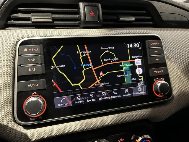 Nissan Micra 1.0 IG-T N-Connecta 2019 Benzine 11