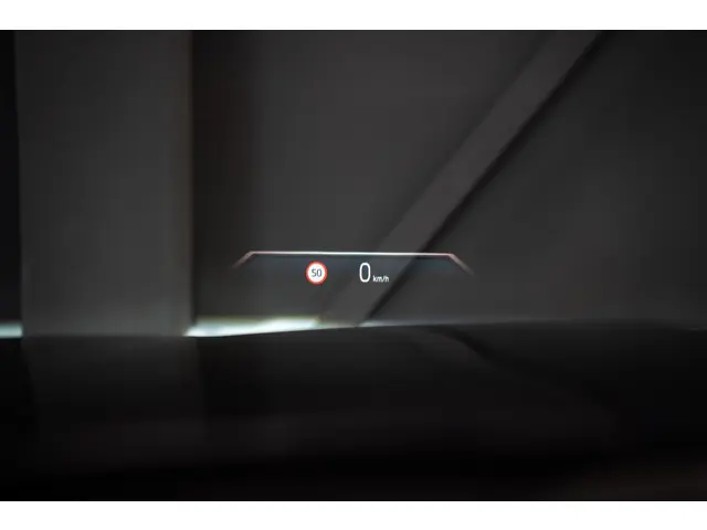 BMW 7 Serie 740d xDrive 2023 Diesel 52