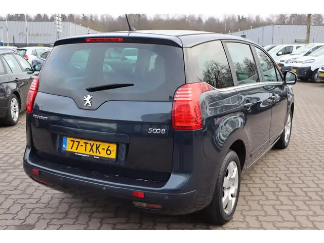 Peugeot 5008 1.6 VTi Blue Lease 5p. 2012 Benzine 5