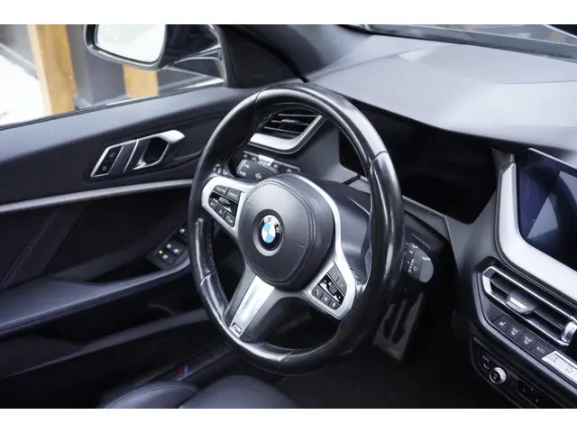 BMW 1 Serie 116d Corporate Executive 2020 Diesel 19