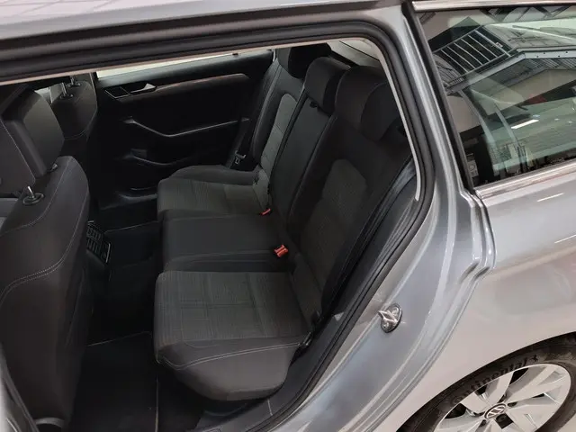 Volkswagen Passat Variant 1.5 TSI Business 2021 Benzine 7