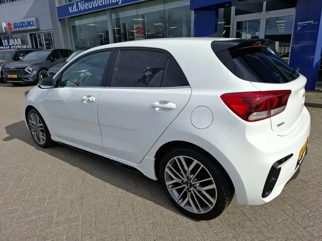 Kia Rio 2