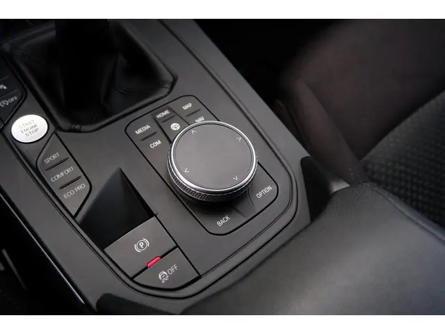 BMW 1 Serie 116d Navi|Clima|LMV|PDC 2020 Diesel 23