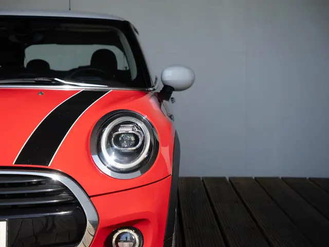 MINI 3-Deurs Cooper 2021 Benzine 16