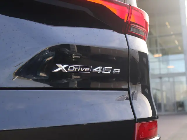 BMW X5 xDrive45e High Executive 2022 Hybride Benzine 33