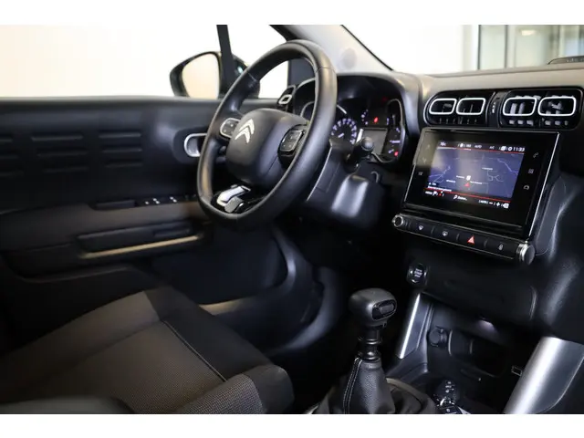 Citroën C3 Aircross PT 110 Shine 2020 Benzine 19