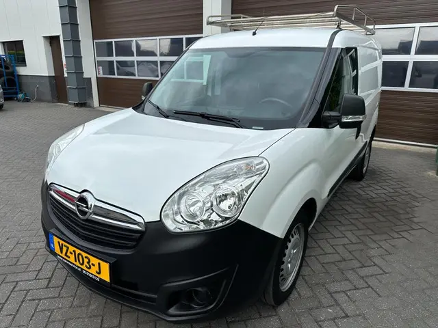 Opel Combo 1.3 CDTi L1H1 ecoFLEX Edition 2016 Diesel 2