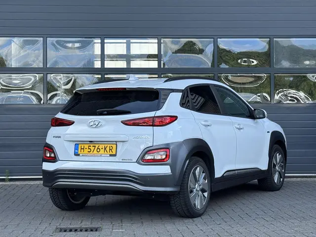 Hyundai Kona EV FASHION 64 kWh 2020 Elektrisch 3
