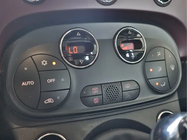 Fiat 500 1.0 Hybrid Launch Edition 2020 Hybride Benzine 17