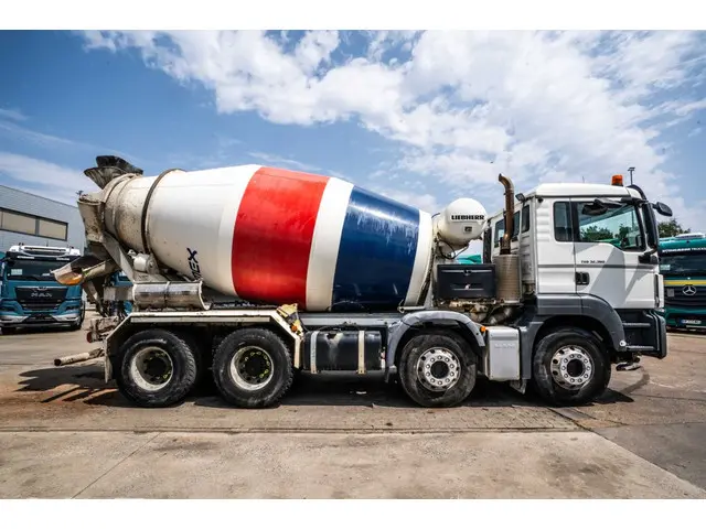 MAN TGS 32 360 BB+ LIEBHERR 9m3 2016 Diesel 3
