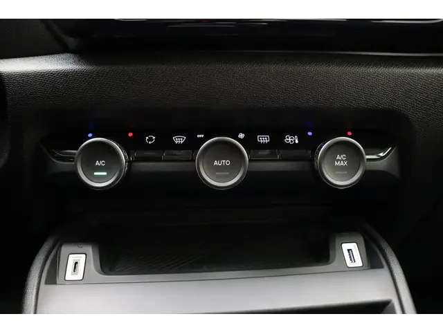 Citroën ë-C4 Feel 136pk 50 kWh 2023 Elektrisch 28