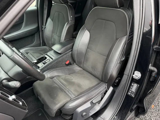 Volvo XC40 2.0 T4 R-Design | 2018 | 2018 Benzine 9