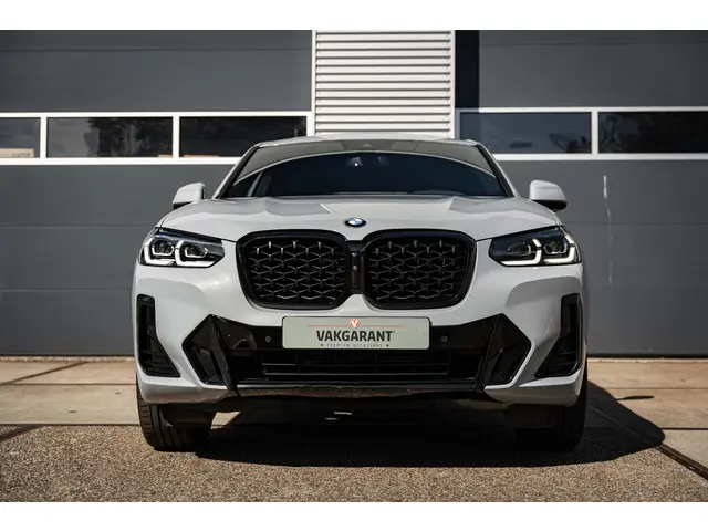 BMW X4 xDrive20i High Executive 2022 Hybride Benzine 4