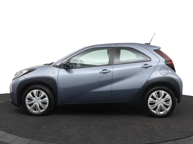 Toyota Aygo X 1.0 VVT-i S-CVT Play 2024 Benzine 3