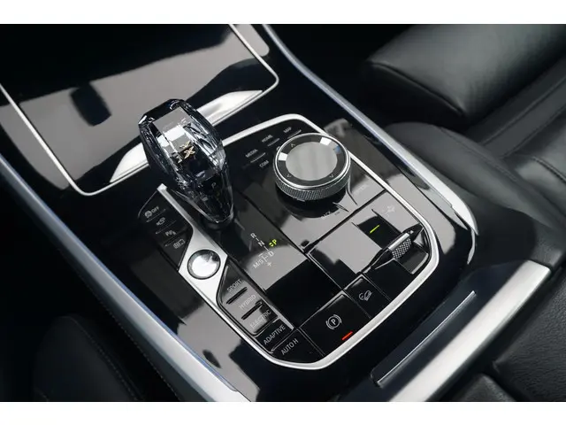 BMW X5 xDrive45e 2022 Hybride Benzine 23