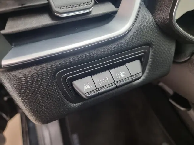 Renault Clio 1.0 TCe Intens 2021 Benzine 21