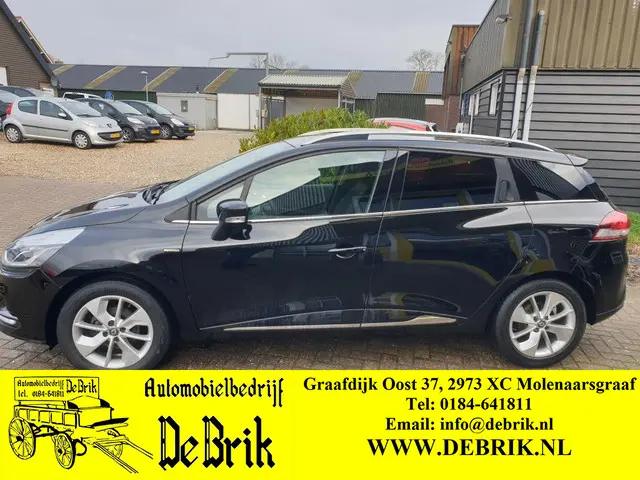 Renault Clio Estate 0.9 TCe Limited 2017 Benzine 2