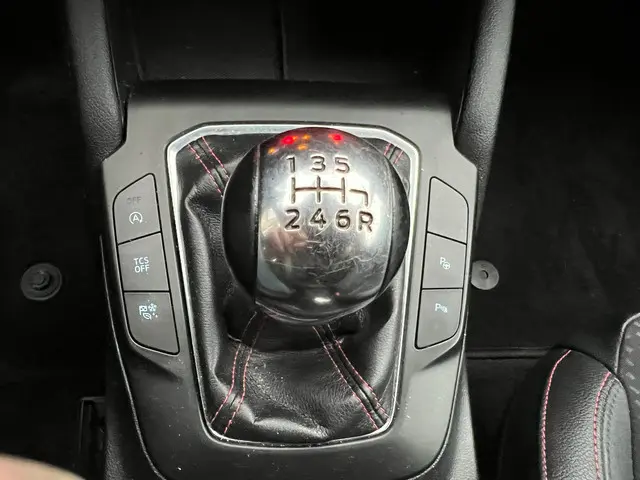 Ford Focus 1.0 EcoBoost ST Line Business 2018 Benzine 28