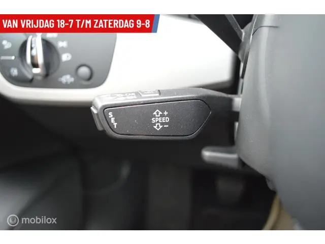 Audi A4 Limousine 1.4 TFSI Design Pro Line 2016 Benzine 17