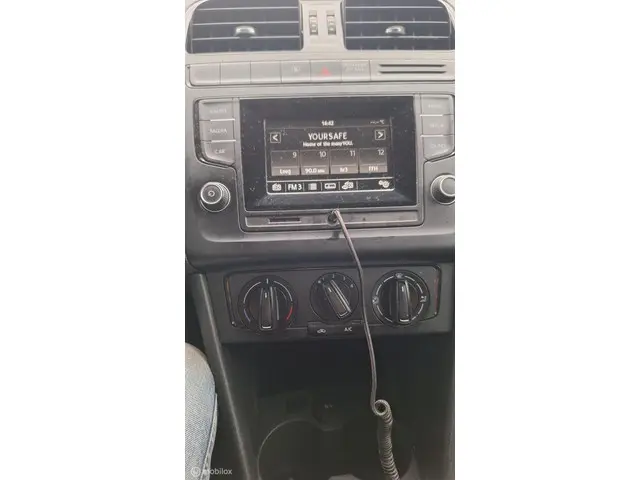 Volkswagen Polo 1.0 2016 Benzine 8