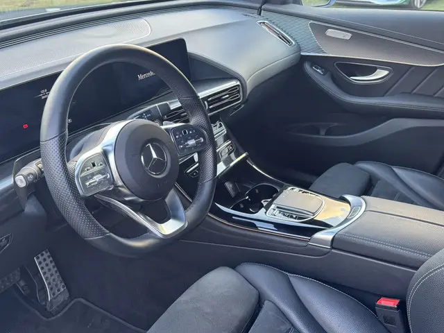 Mercedes-Benz EQC 400 4MATIC AMG 2021 Elektrisch 9