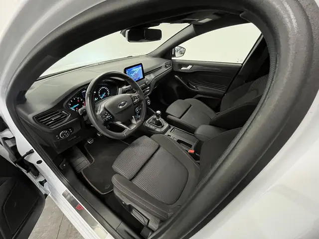 Ford Focus 1.5 EcoBoost 182pk ST Line 2020 Benzine 15