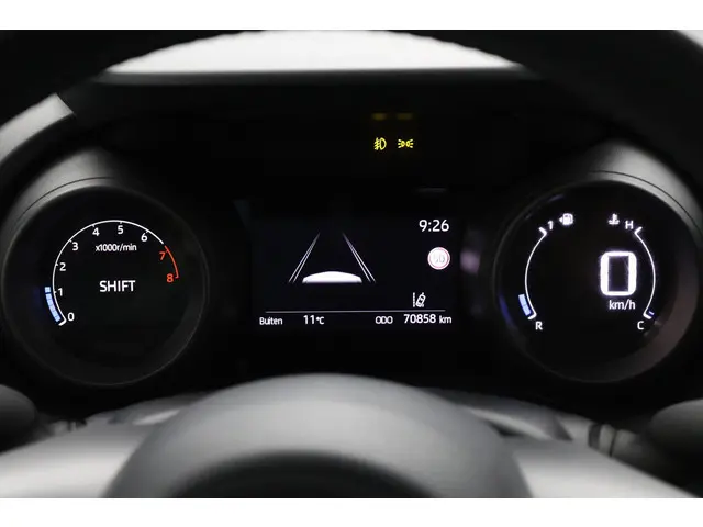 Toyota Yaris 1.5 VVT-i Dynamic 2021 Benzine 6