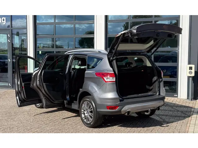 Ford Kuga 1.6 Titanium 2013 Benzine 5