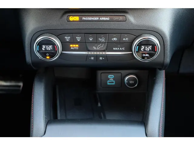 Ford Kuga 2.5 PHEV ST-Line 2020 Hybride Benzine 26