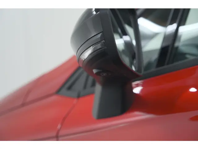 Renault Clio TCe 90 GPF techno 2025 Benzine 20