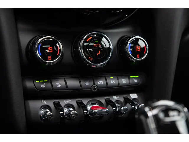 MINI Cooper S 2.0 Resolute Edition JCW 2023 Benzine 60