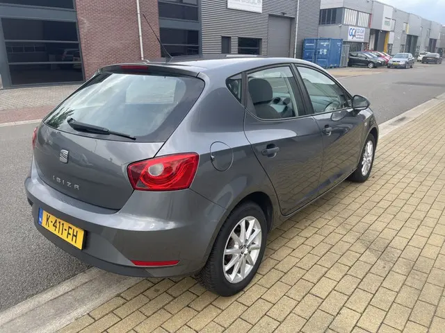 SEAT Ibiza 1.2 Style, 5x deuren, Carplay, Airco 2012 Benzine 5