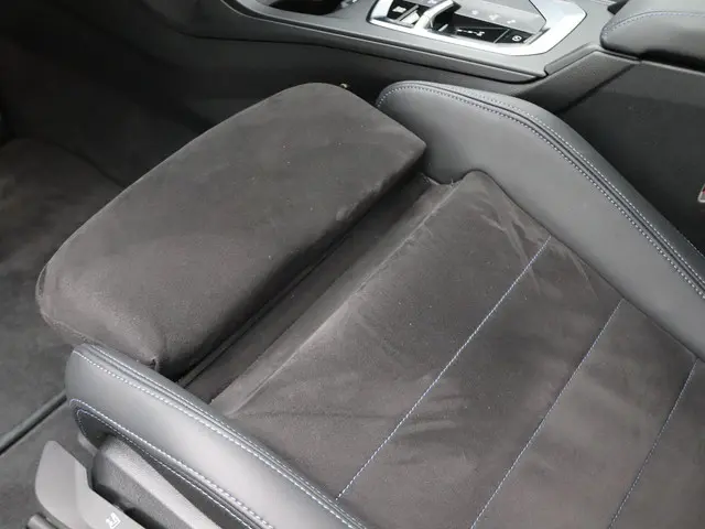 BMW 1 Serie 120 2025 Benzine 10