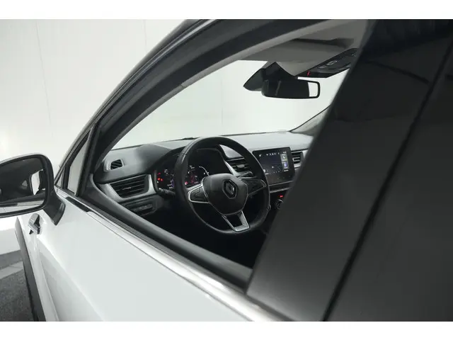 Renault Captur Mild Hybrid 140 EDC Techno 2023 Benzine 5