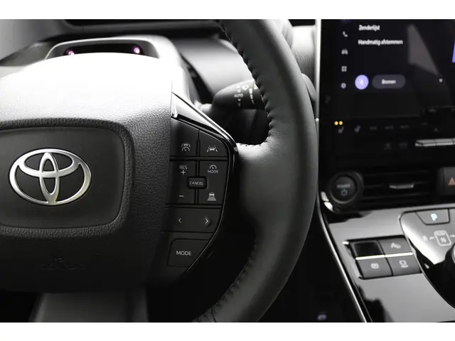 Toyota bZ4X Dynamic 71 kWh 2025 Elektrisch 19