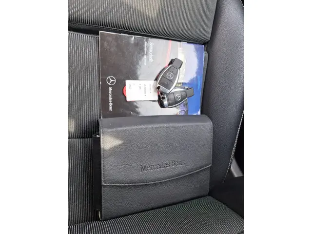 Mercedes-Benz B-Klasse 180 Ambition 2016 Benzine 14