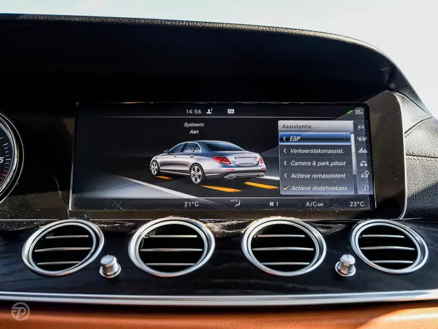 Mercedes-Benz E-Klasse 220 d Prestige Plus 2016 Diesel 29