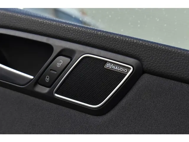 Volkswagen Sharan 1.4 TSI Highline 7p. 2013 Benzine 18