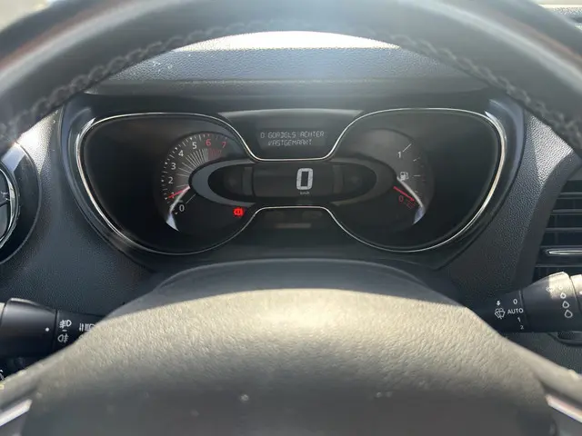 Renault Captur 0.9 TCe Dynamique 2016 Benzine 14