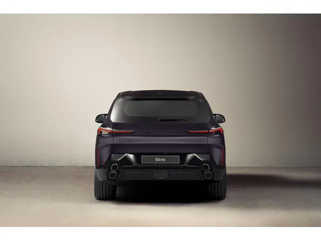 BMW XM By Kith 2025 Hybride Benzine 5