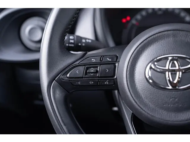 Toyota Aygo X 1.0 VVT-i MT Play 2022 Benzine 21