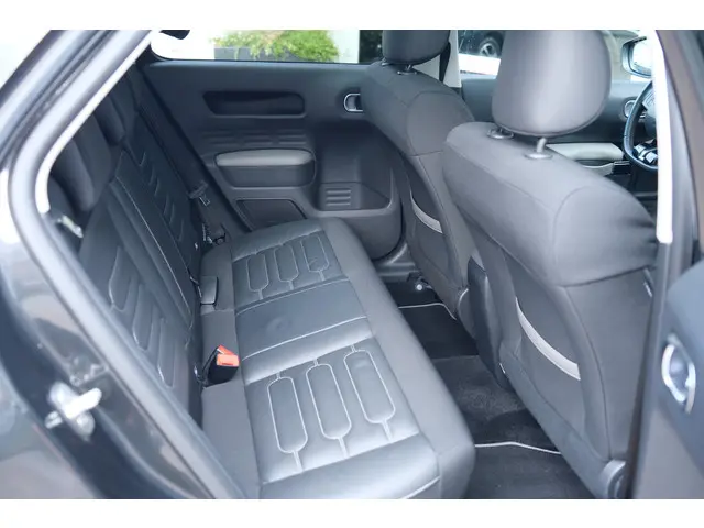 Citroën C4 Cactus PT Shine 110 Automaat-6 2018 Benzine 17