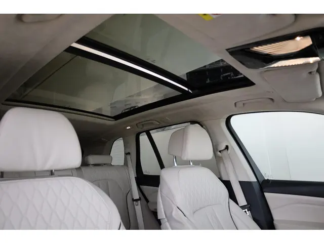 BMW X5 xDrive45e 2021 Hybride Benzine 29