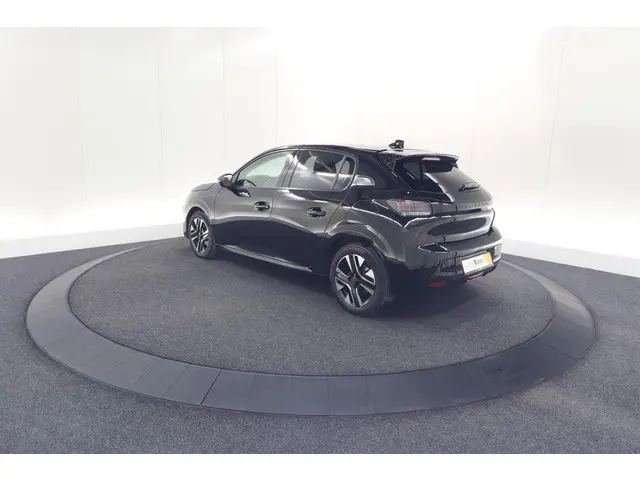 Peugeot 208 PureTech 100 Allure 2024 Benzine 12