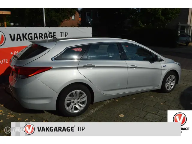 Hyundai i40 1.6 GDI Blue i-Drive 2012 Benzine 6