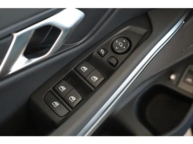 BMW 3 Serie Touring 330e 2025 Hybride Benzine 22