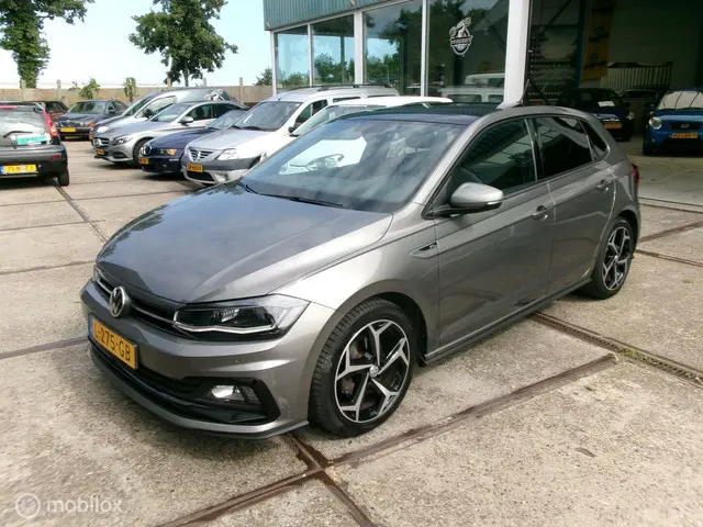 Volkswagen Polo 1.0 TSI Highline Business R 2020 Benzine 3