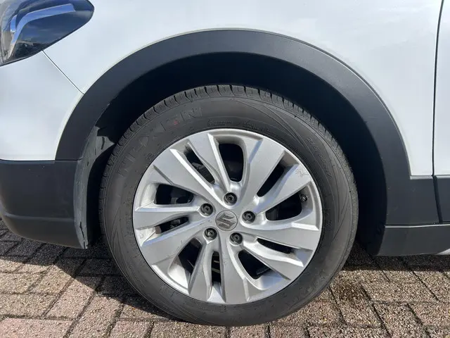 Suzuki S-Cross 1.4 Boosterjet Select 2018 Benzine 3